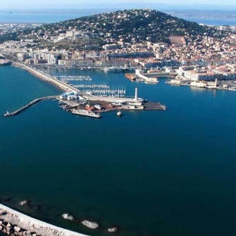 SETE BELLE MAISON DE VILLE 121 m2 A 2 mn DE LA PLAGE et SPA - Apartment mit 3 Schlafzimmern - 15
