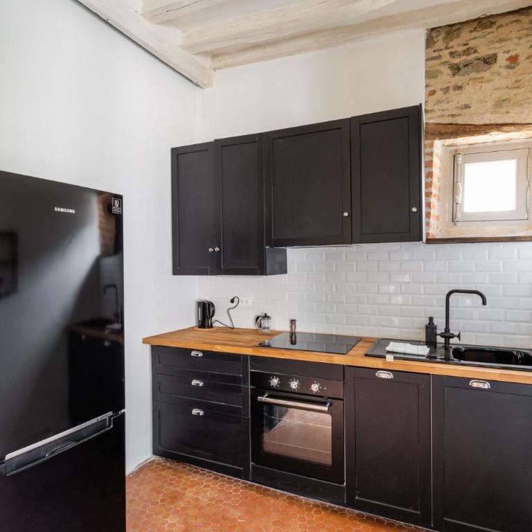 Dame de Coeur - Appartement spacieux en plein centre historique - Three-Bedroom Apartment - 7