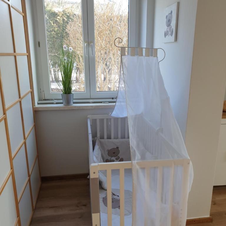 FAMILY APARTMENT LINZ Wohnen mit Garten am Fusse des Pöstlingbergs TOP LAGE Villenviertel - Apartment - Erdgeschoss - 35