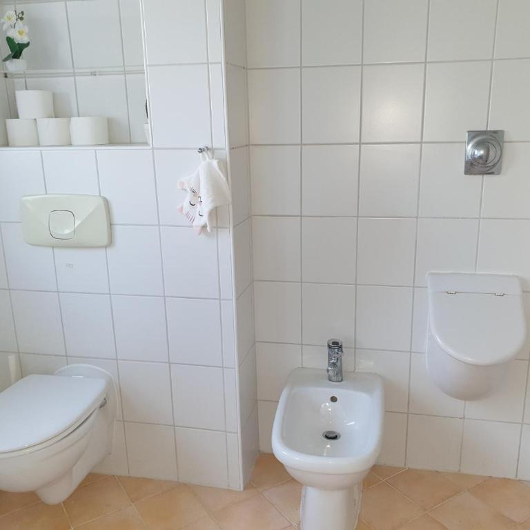 FAMILY APARTMENT LINZ Wohnen mit Garten am Fusse des Pöstlingbergs TOP LAGE Villenviertel - Apartment - Erdgeschoss - 52