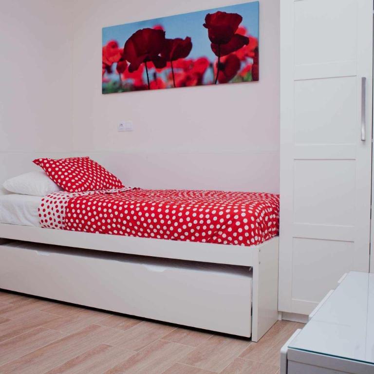 Apartamento Kalma by Vacanzy Collection - Two-Bedroom Apartment - 9