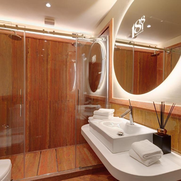 1881 LUXURY SUITES - Superior Apartment - 10