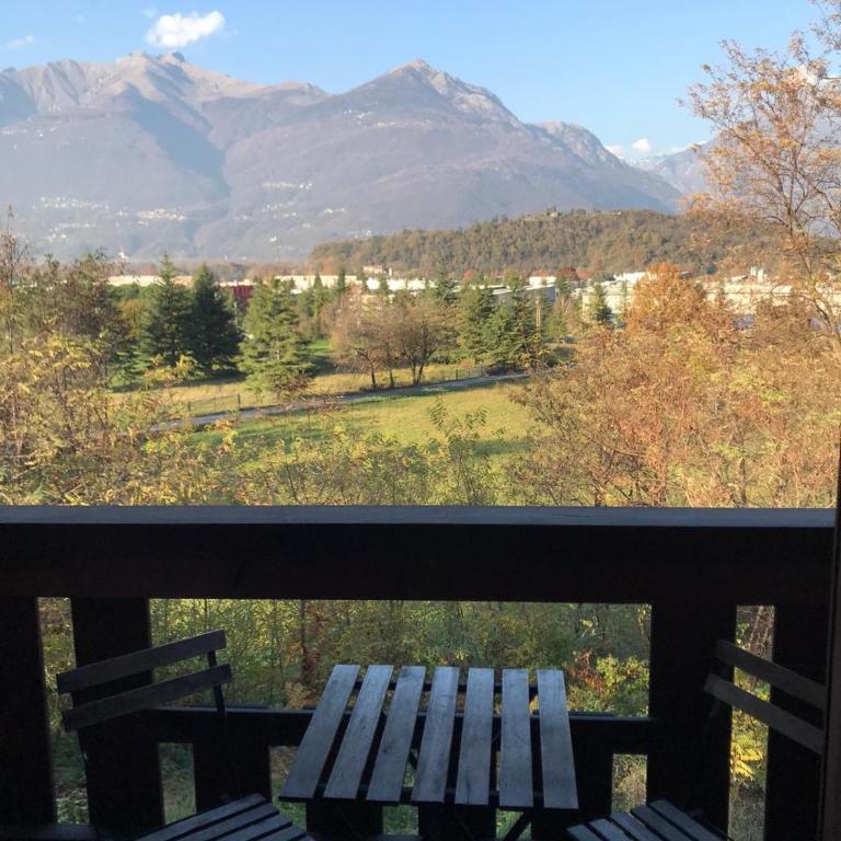 Casa Del Viandante Home Holiday and Rooms - Camera Familiare con Vista Montagna - 10