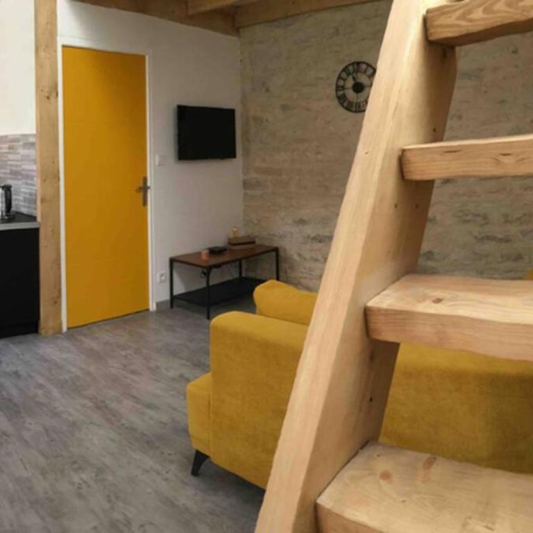 Petite maisonnette cosy et pleine de charme située à proximité du centre-ville - Maison 1 Chambre - 12