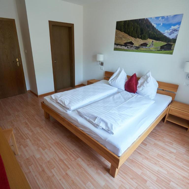 Privatpension Bergkristall - Camera Matrimoniale con Balcone - 10