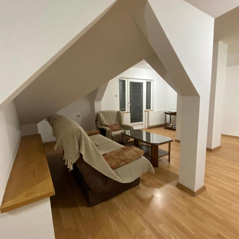 Apartmani Djokić sa bazenom - Apartman sa 1 Spavaćom Sobom - 10