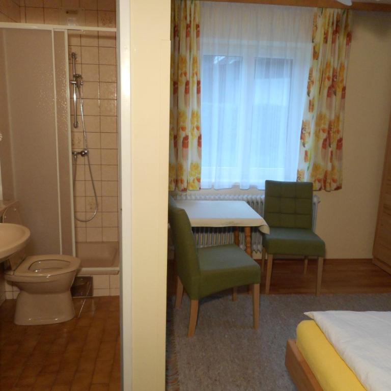 Haus Amalia - Doppelzimmer 1 - 4
