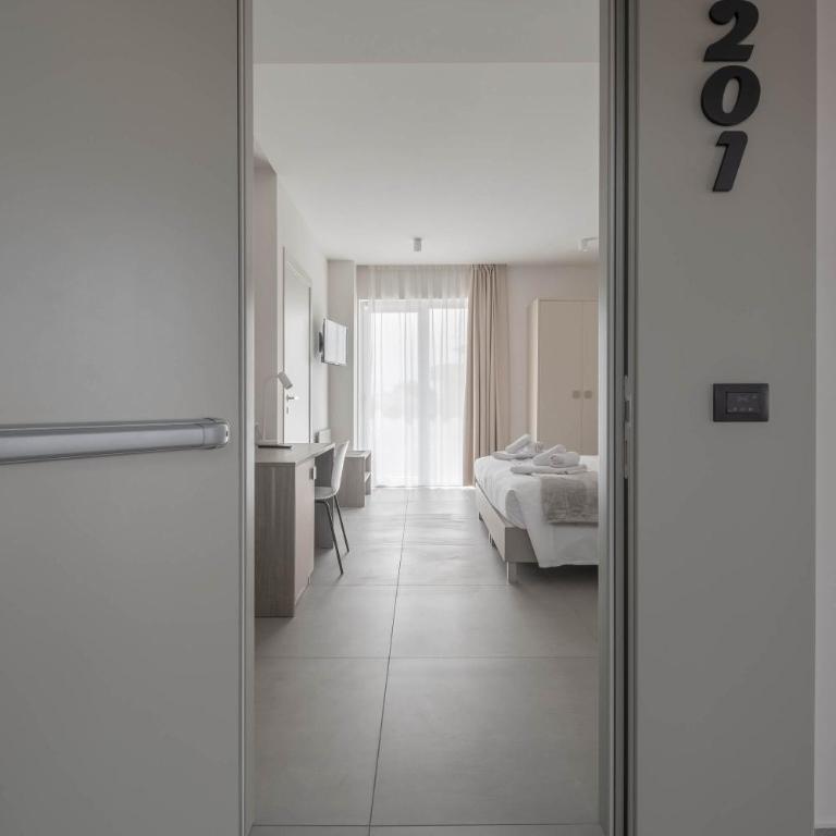 Hotel 1921 - Doppel-/Zweibettzimmer - barrierefrei - 5