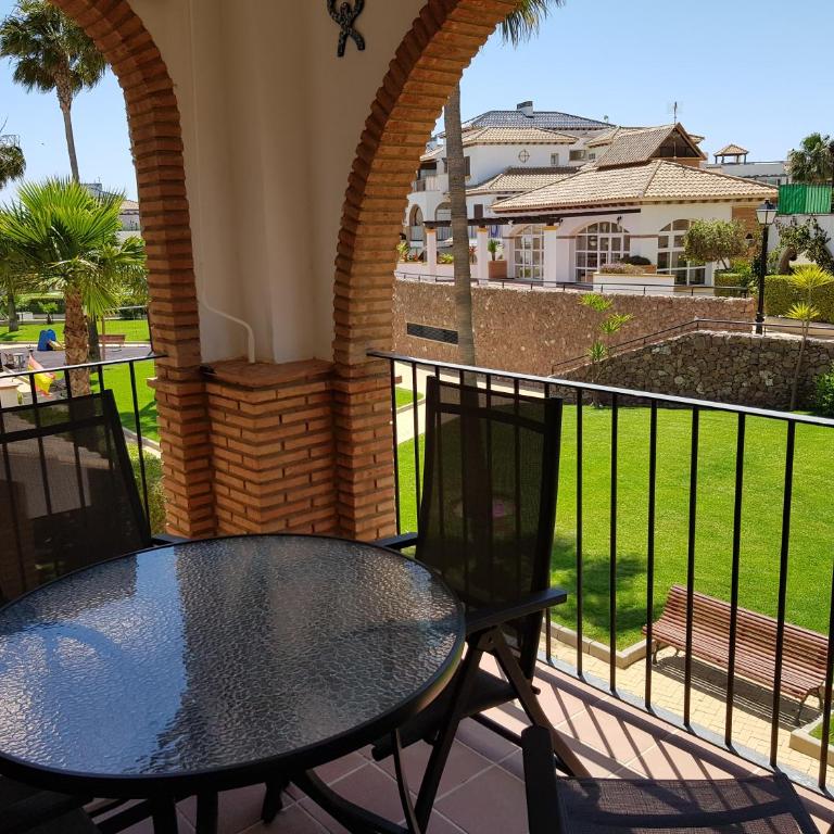 Cozy apartment in Vera Playa, Almeria, Andalucia, Spain - Apartamento de 2 dormitorios - 43