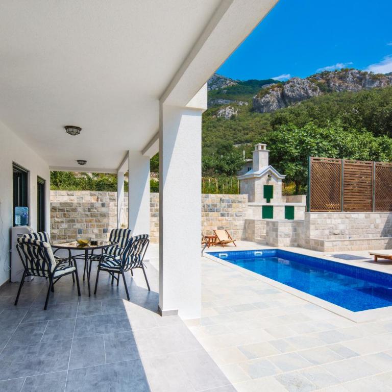 Villa Latina 2 - Vila sa Sopstvenim Bazenom - 35