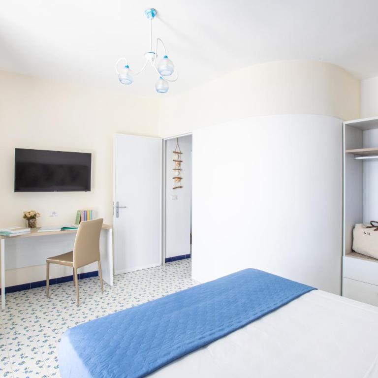 Profumo di mare - Sea Front Terrace Apartment Marina Grande, Sorrento - Appartamento - 6