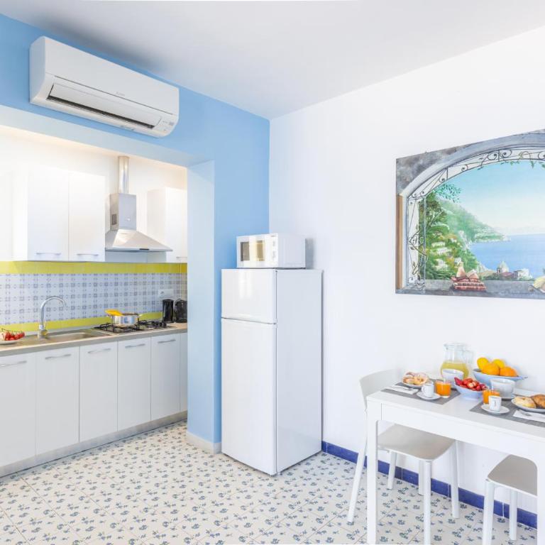 Profumo di mare - Sea Front Terrace Apartment Marina Grande, Sorrento - Appartamento - 8