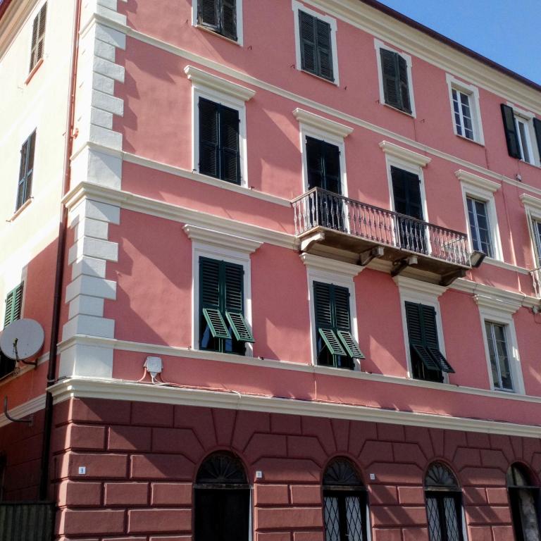 Casa di Claude 2 Finalmarina - Appartamento con 2 Camere da Letto - 2