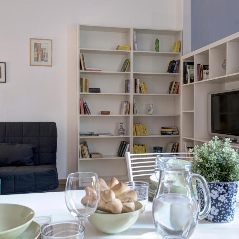 GetTheKey Battisti Apartment - Two-Bedroom Apartment - 7