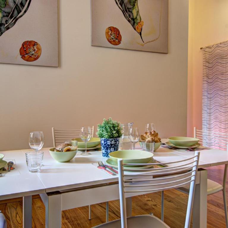 GetTheKey Battisti Apartment - Two-Bedroom Apartment - 9