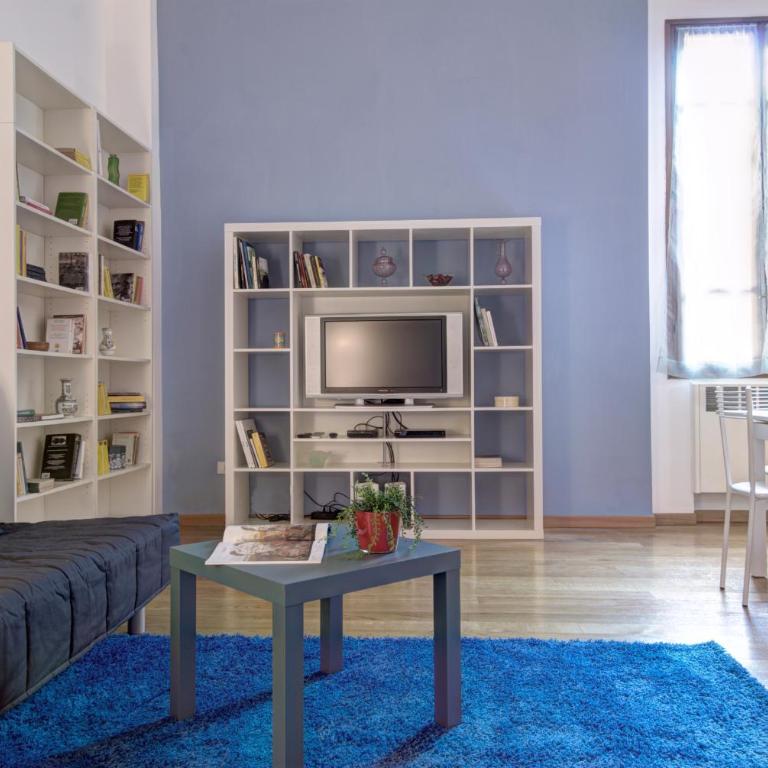 GetTheKey Battisti Apartment - Two-Bedroom Apartment - 6