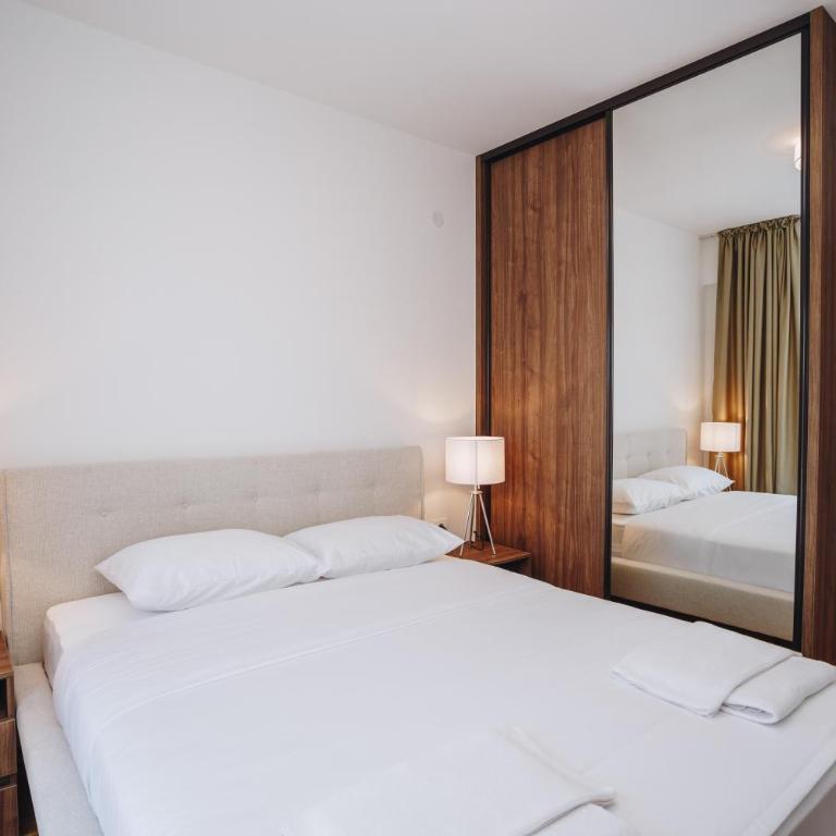 Status-M Apartments 176 - One-Bedroom Apartment with Sea View and Balcony - 7