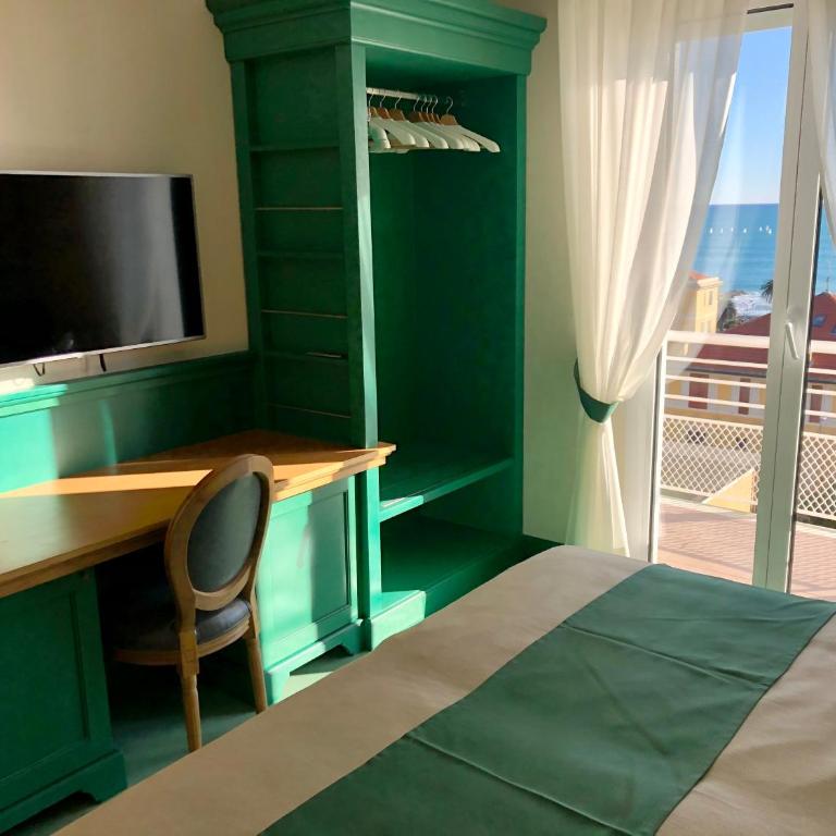 MH HOTEL VARAZZE - Camera Matrimoniale con Vista Mare - 10