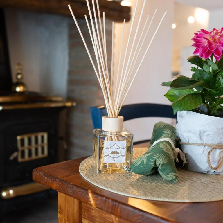 Acqua di Civita Beauty & Rooms in Mercatello - Camera Matrimoniale - 7