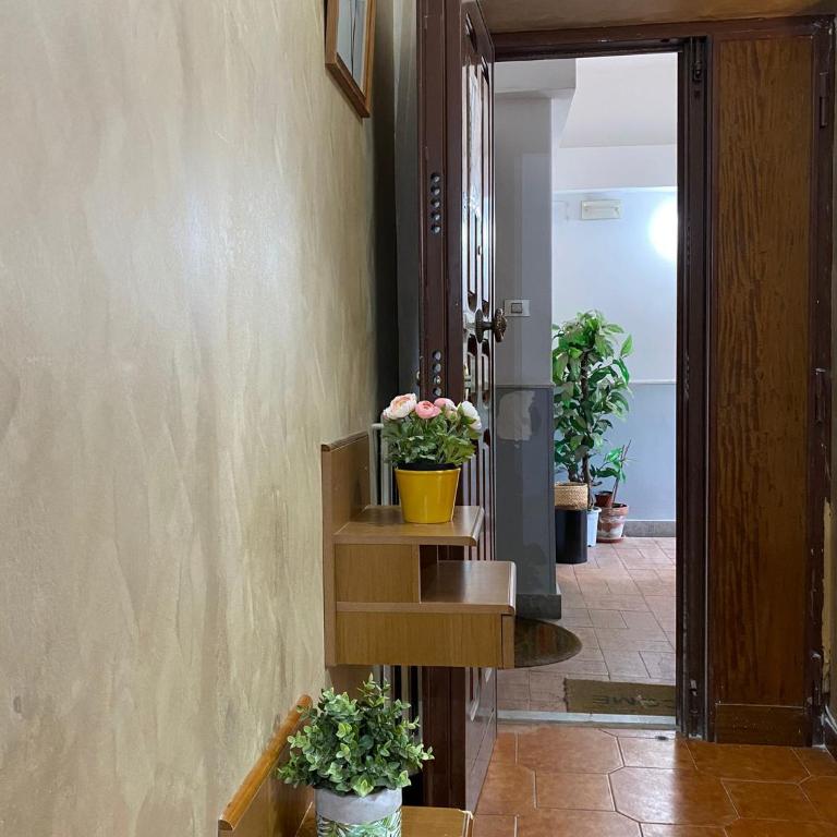 Milazzo Luxury Home roma - Camera Familiare con Bagno Privato - 15