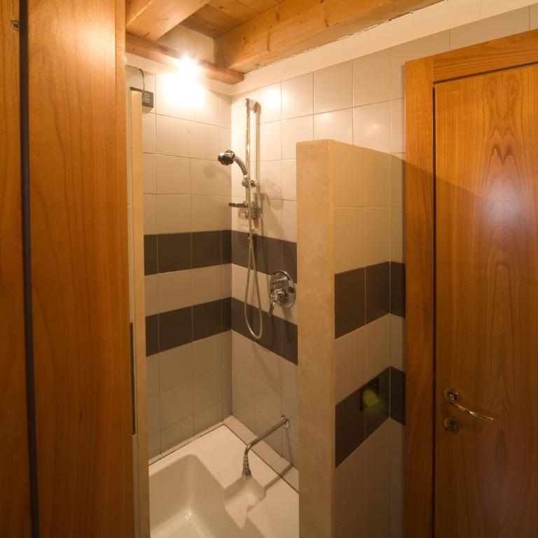B&B Il Pettirosso - Camera Doppia con Letti Singoli - 5