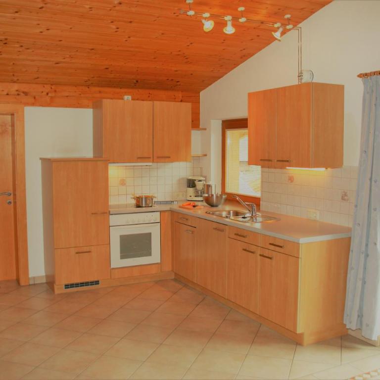 Ferienwohnungen Hell - Apartment mit Blick auf die Berge - 3