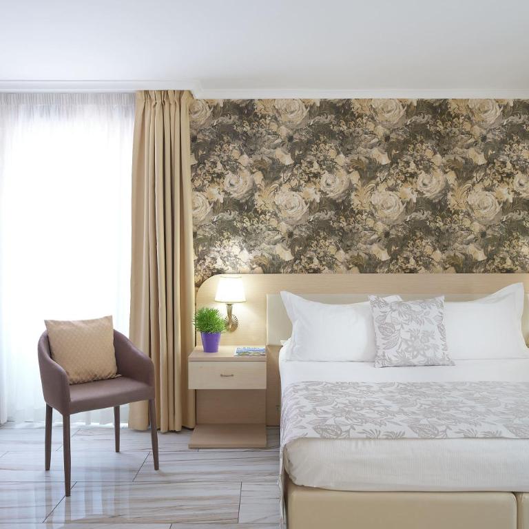 Rome Airport Inn - Premium Quadruple Room - 2