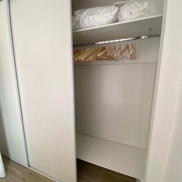 Ajaccio magnifique T2 neuf 40m2 avec balcon au Trottel 4 couchages wifi Clim parking plage à pieds 100m - Apartment mit 1 Schlafzimmer - 11