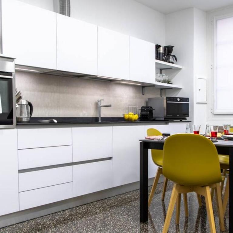 LargoDoria - ViaArchivolto, box auto privato incluso - Appartamento con 2 Camere da Letto - 10
