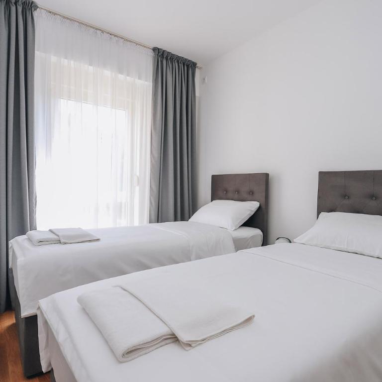 Status-M Аpartments 173 - Two-Bedroom Apartment - 9
