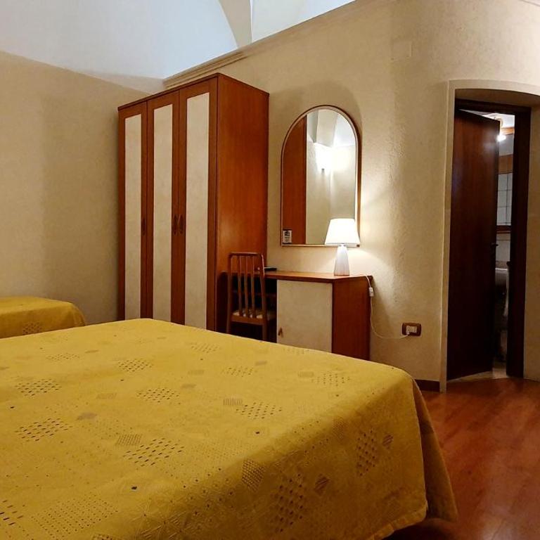 B&B Viaprimaldo Camere - Camera Matrimoniale Economy - 4