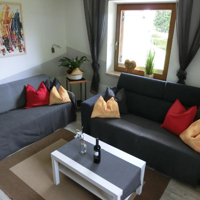 Appartements Gerhard - Apartment mit 2 Schlafzimmern und Garten - 10