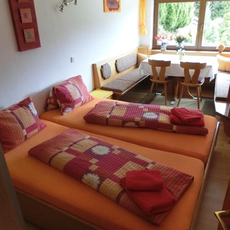 Appartements Gerhard - Apartment mit 2 Schlafzimmern und Garten - 17