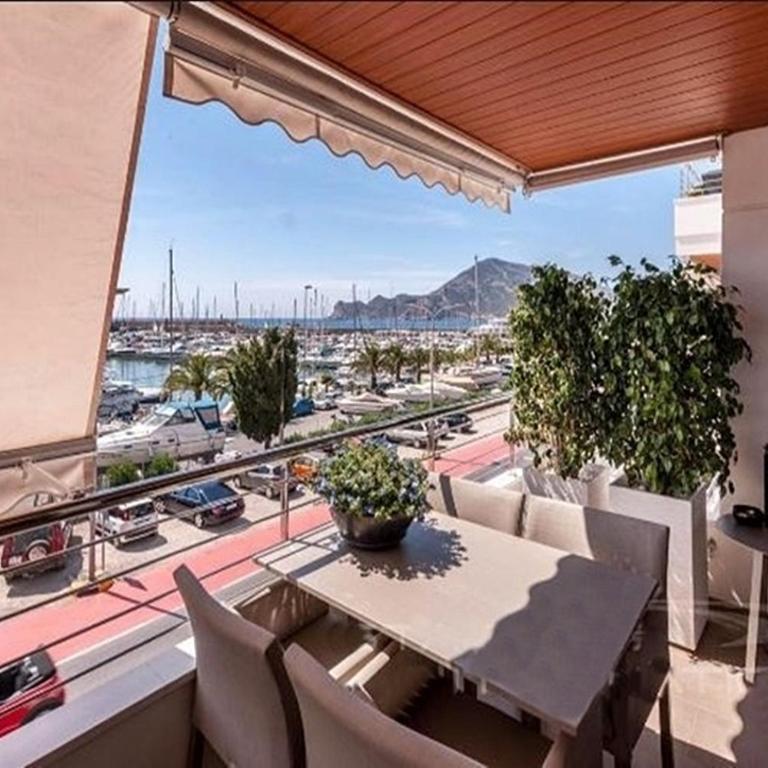 Luxe vakantieappartement aan de jachthaven van Altea met frontaal zeezicht - Apartamento Deluxe - 20