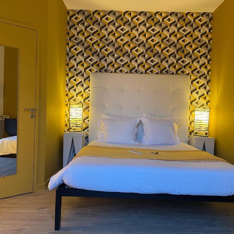 Hôtel Mirano - Chambre Double - Accessible aux Personnes à Mobilité Réduite - 1