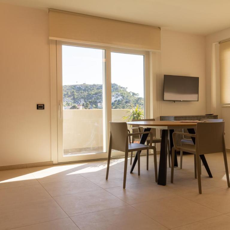 Istai Poetto Apartment - Two-Bedroom Apartment - 9