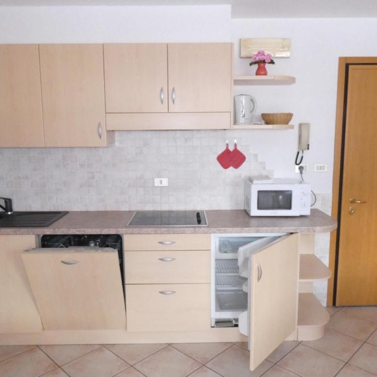Casa Azzurra - Appartamento con Balcone - 11