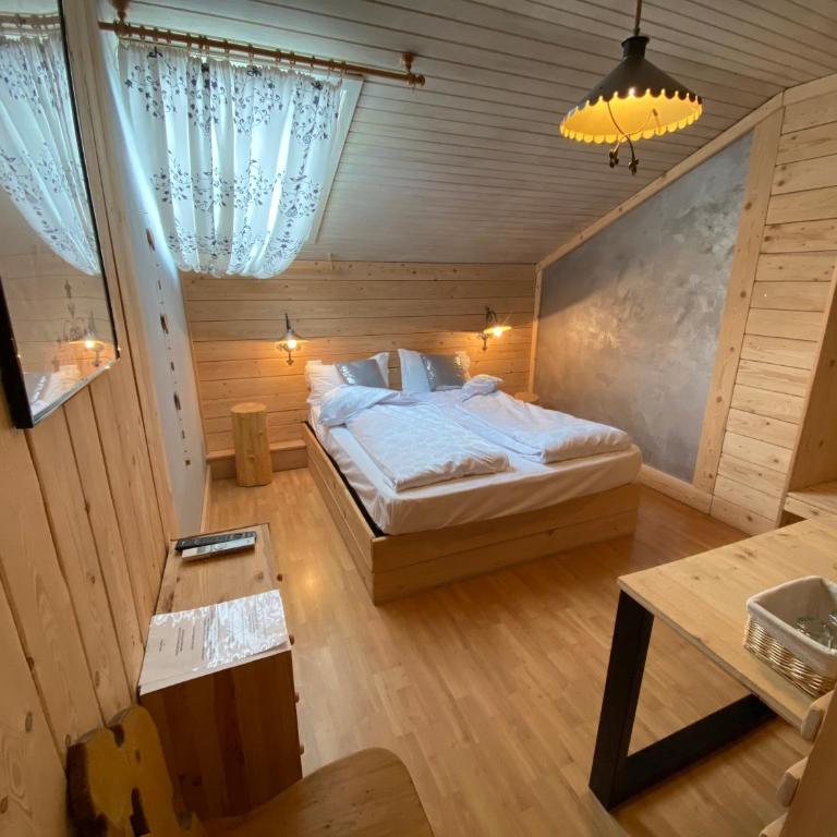 Hotel Almhof - Doppelzimmer - Dachgeschoss - 4