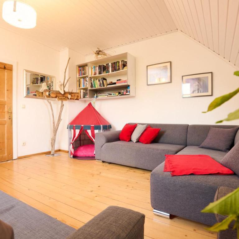 Haus mit Herz - Apartment mit Balkon - 24