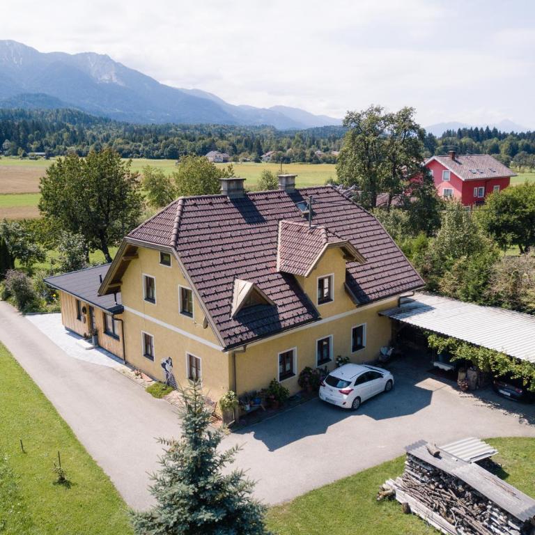 Haus mit Herz - Apartment mit Balkon - 50