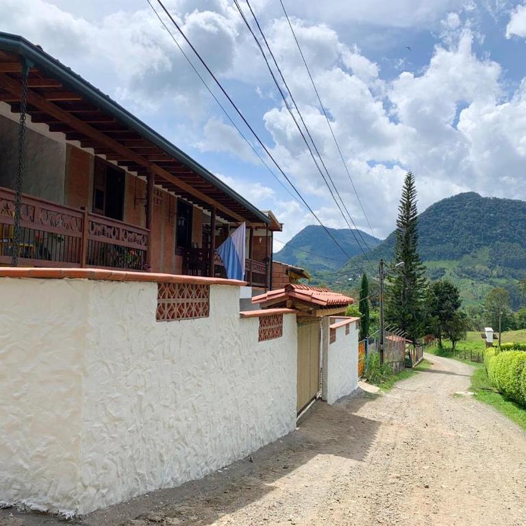 Apartamento cerca a cascada del Amor,Wifi - Apartamento de 3 dormitorios - 3