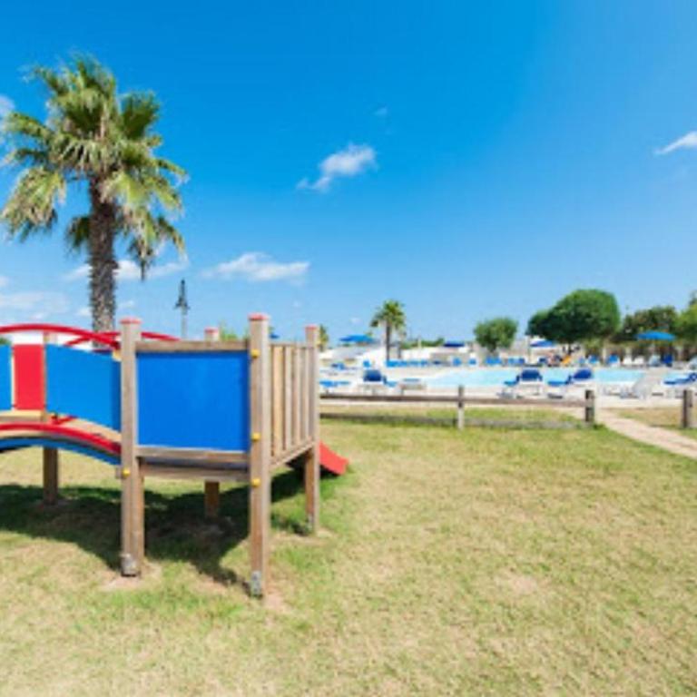 Salento Villaggio Turistico Residenza Torre Rinalda - Villa con Vista Giardino - 32
