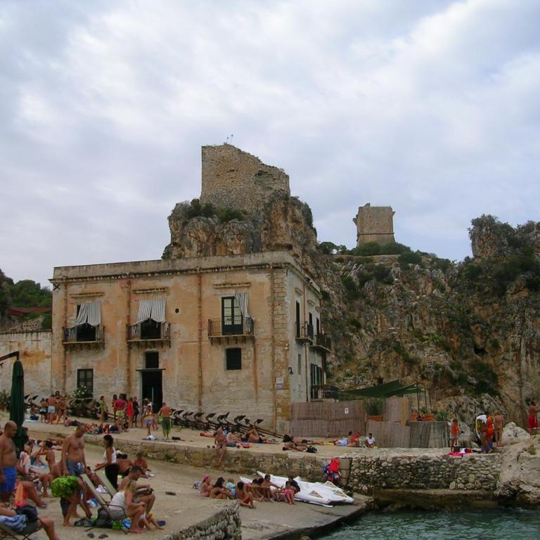 Il Sole di Sicilia - Two-Bedroom House - 18