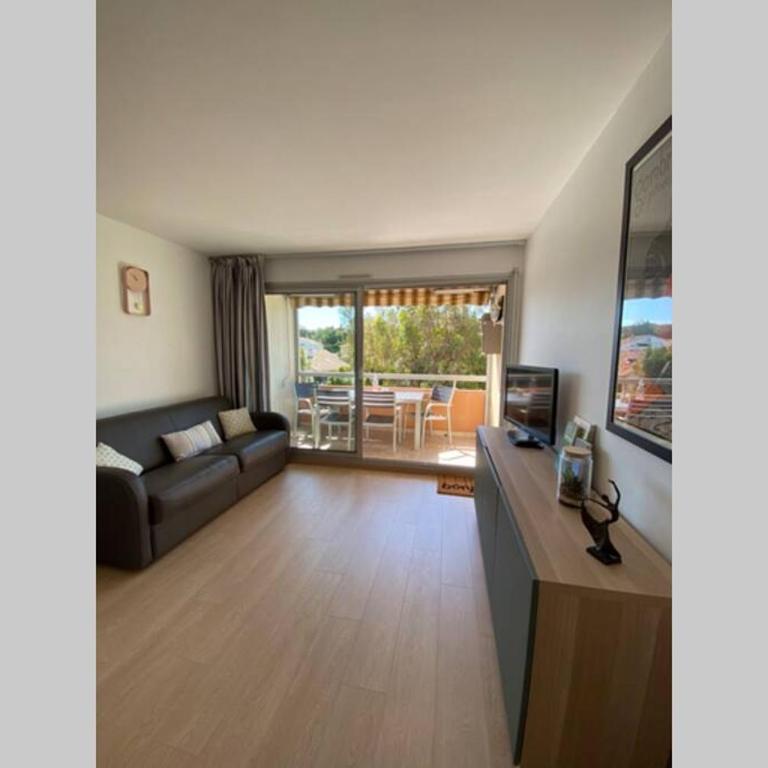 St-Raphaël - joli T1 au port de Santa-Lucia - climatisé - Apartment mit 1 Schlafzimmer - 14