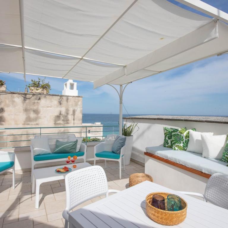 La terrazza di Chiara - vista mare - One-Bedroom Deluxe Apartment - 22