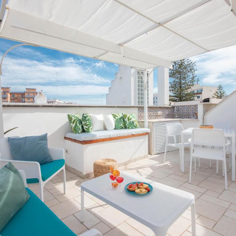 La terrazza di Chiara - vista mare - One-Bedroom Deluxe Apartment - 4