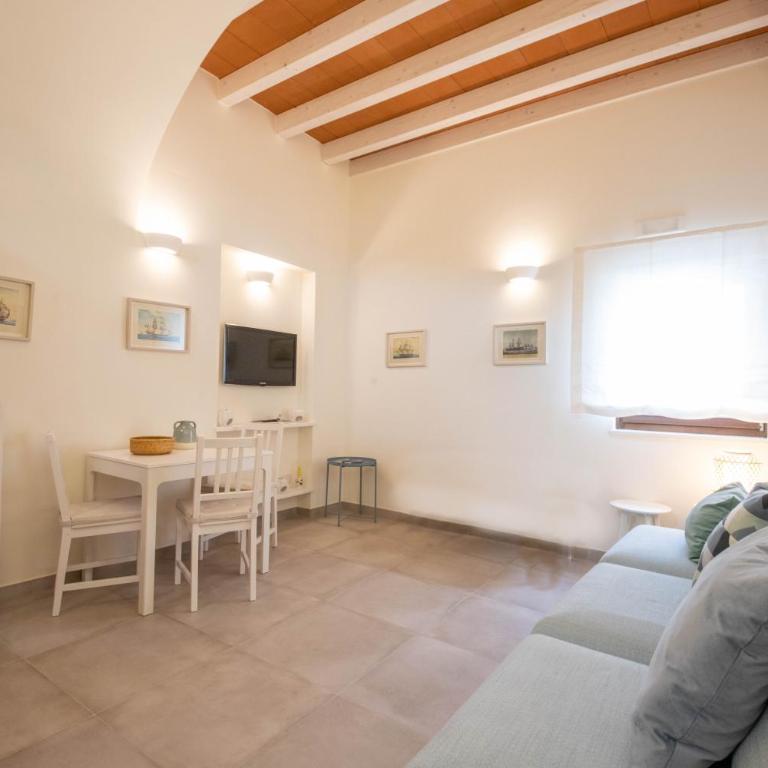 La terrazza di Chiara - vista mare - One-Bedroom Deluxe Apartment - 30