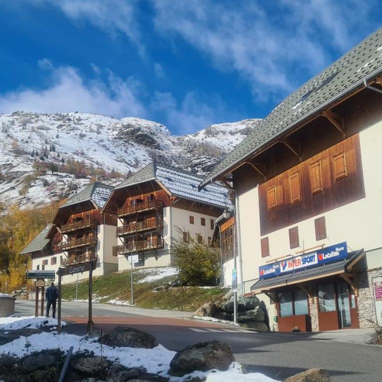 Agréable appartement de 6 pers au pieds des pistes ,wifi gratuit à Saint-Sorlin-d'Arves labelise 3 étoiles au gîte de France - Appartement 2 Chambres - 37