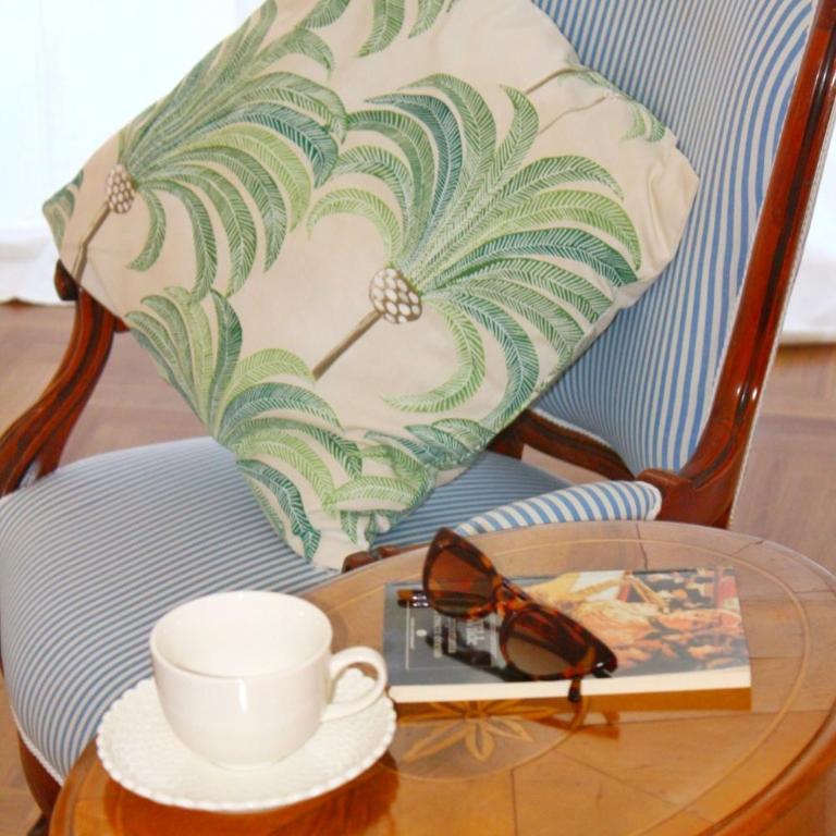 Elicriso Suites - Double Room with Private Bathroom - 16