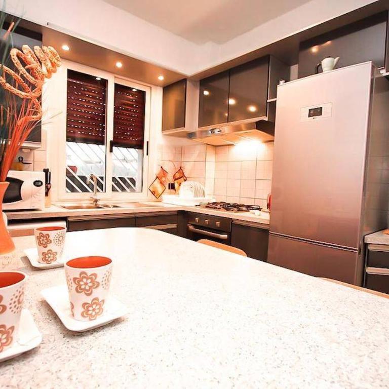 PETITE HOME IN ROME - One-Bedroom House - 10